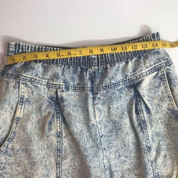 Vintage Acid Wash High Waist Pleated Jeans - Picture 7 of 12
